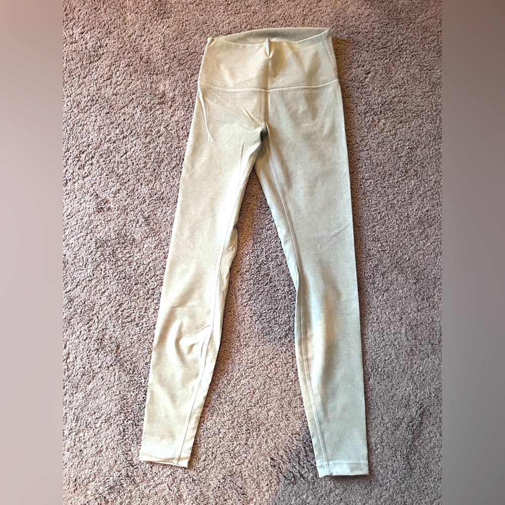 lululemon athletica light grey leggings - size 4